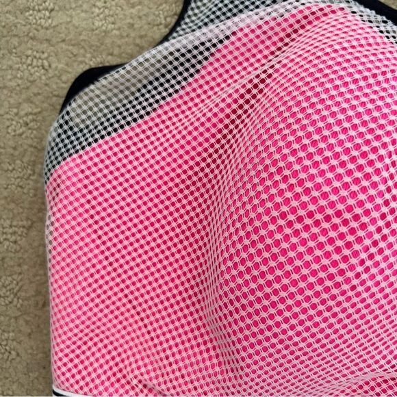 Victoria's Secret VSX Sport Hot Pink Underwire Mesh Racerback Lined Sports Bra - Picture 10 of 14
